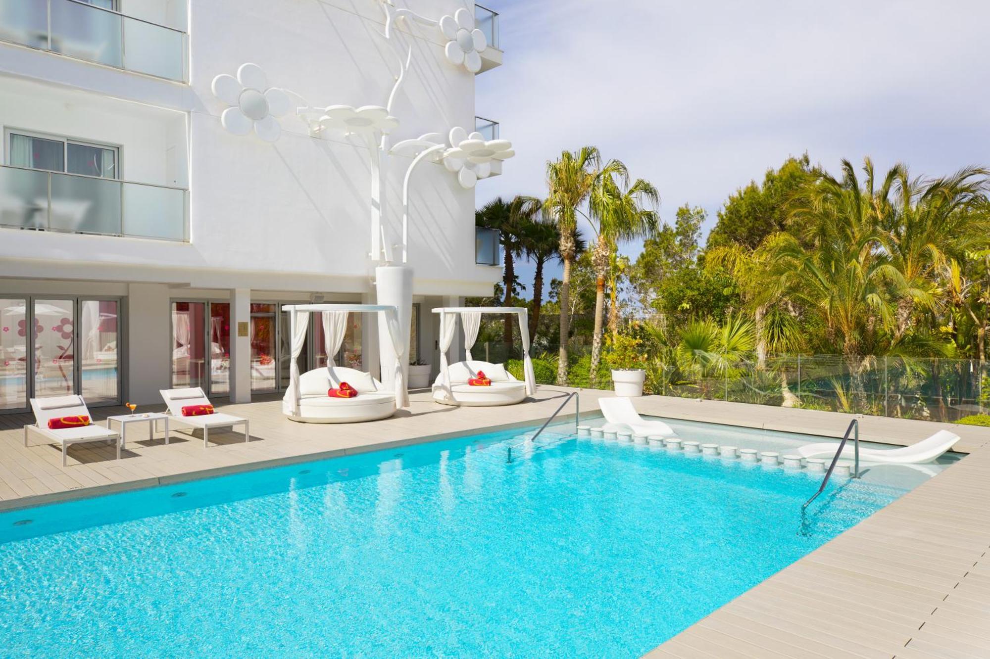 Five Flowers Hotel Formentera, Member Of Melia Collection Es Pujols Ngoại thất bức ảnh