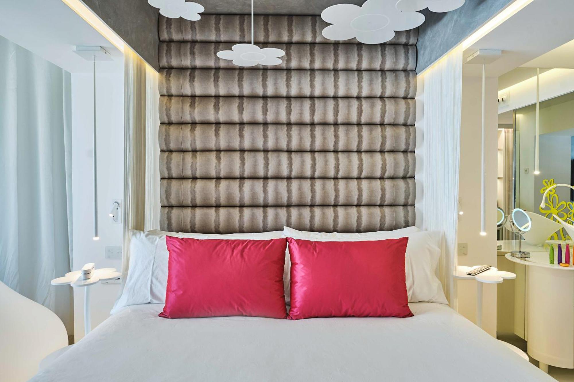 Five Flowers Hotel Formentera, Member Of Melia Collection Es Pujols Ngoại thất bức ảnh